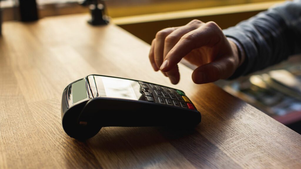 Korttimaksupääte-integraatio | Innovoice